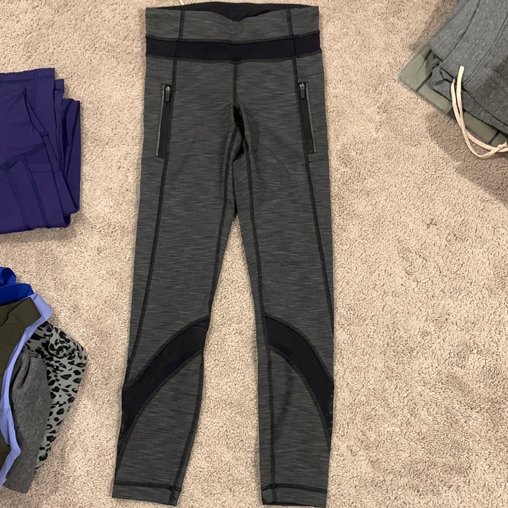 Lululemon grey and black leggings size 2